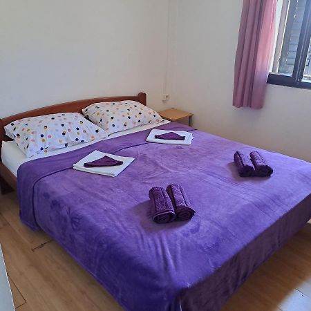 Robinzon House Pia Villa Banj Kültér fotó