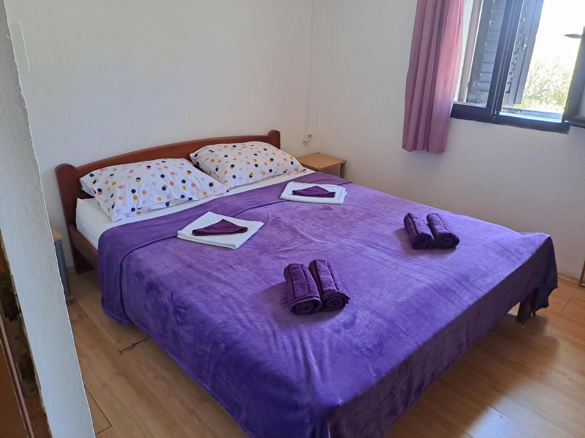 Robinzon House Pia Villa Banj Kültér fotó